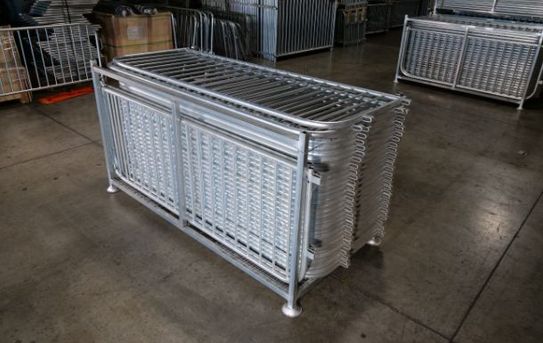 8 ft Metal Barricade Bundle and Storage Rack