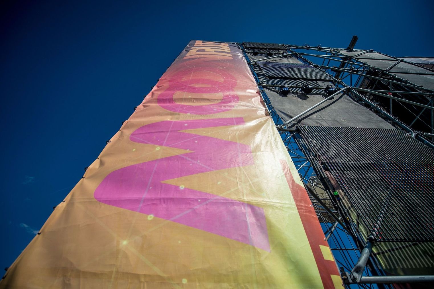 Vinyl Banner - 80% Blockage