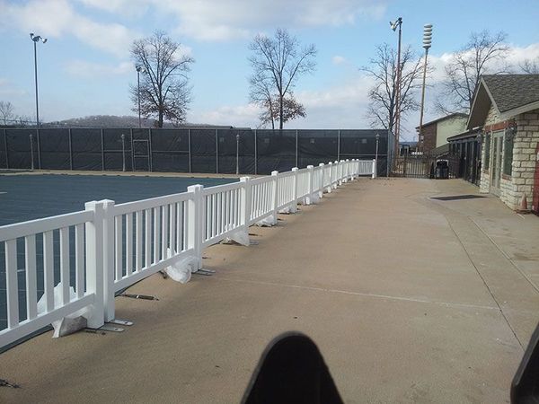 Vinyl Event Fence - Flat Top