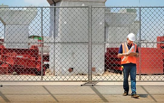 versa-chain-link-8x10-pre-galvanized-fence-screen-application-ss-p-4