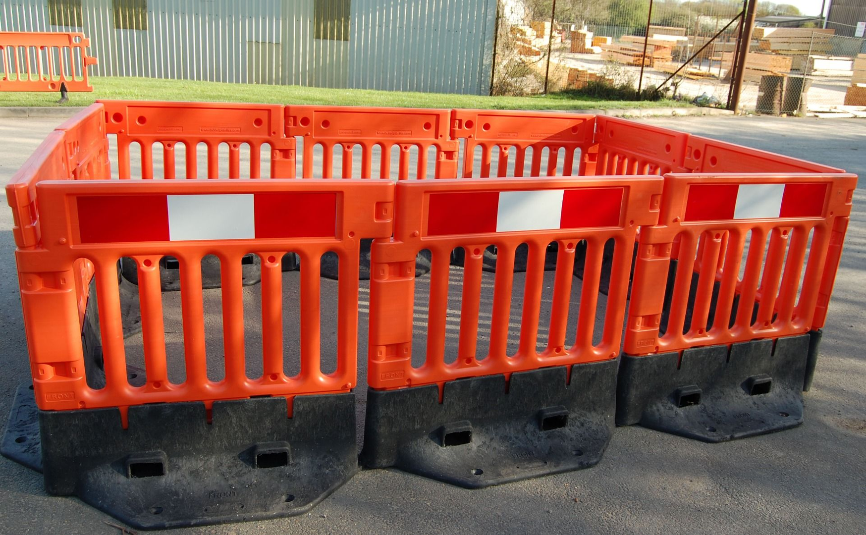 StrongWall Barrier